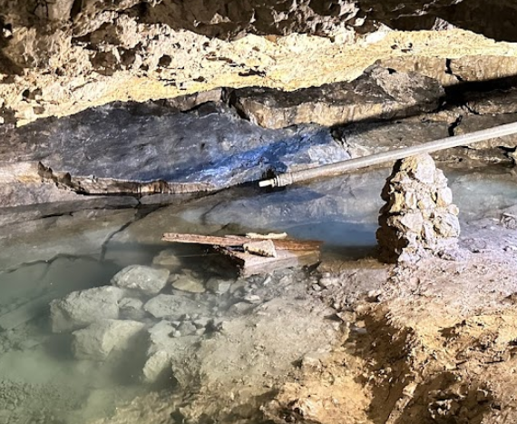 perrys cave on south bass island