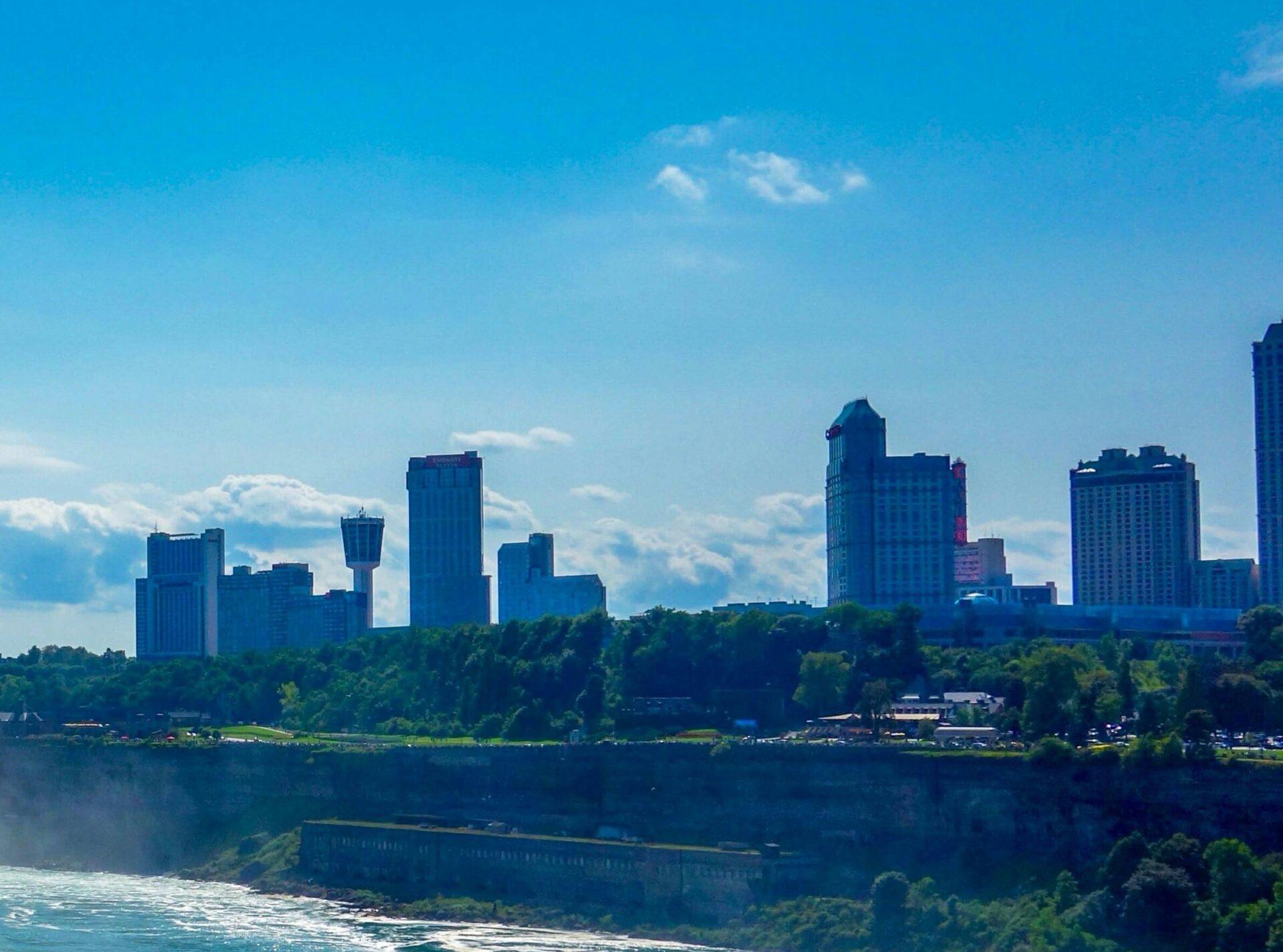 cities near lake erie